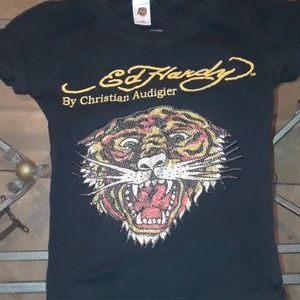 Black graphic t shirt